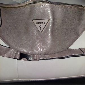 Guess Fanny pack